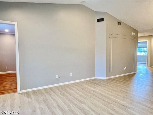 Building Photo - 7749 Jewel Ln