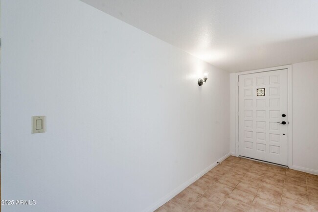 Building Photo - 834 N Constellation Way
