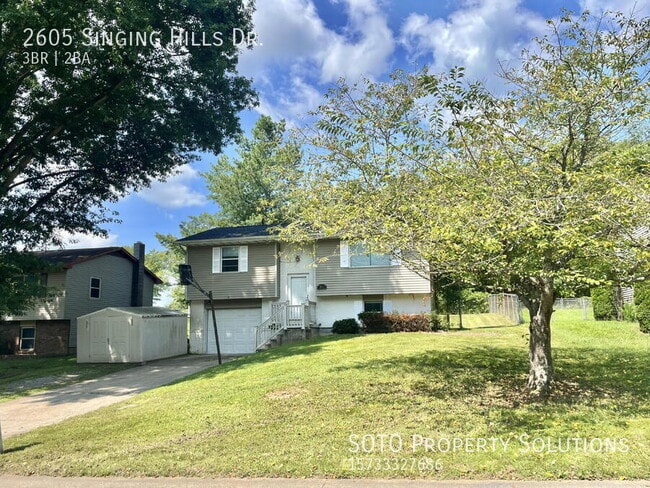 Building Photo - 2605 Singing Hills Dr