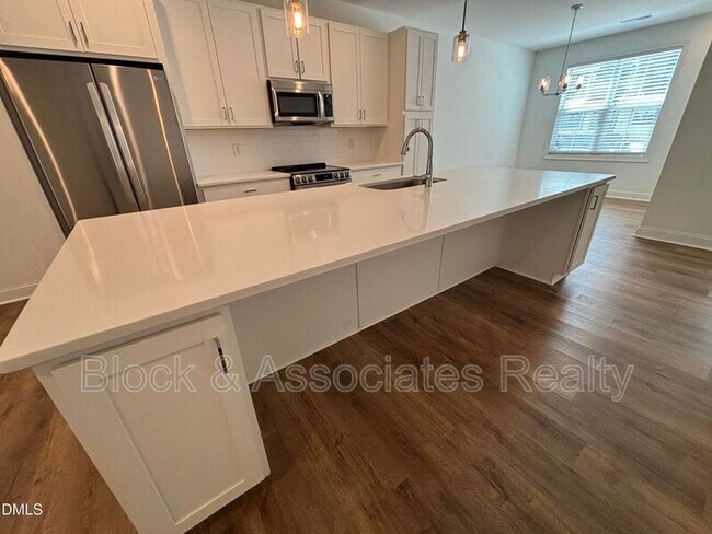 Building Photo - 5710 Parker Pnes Ct