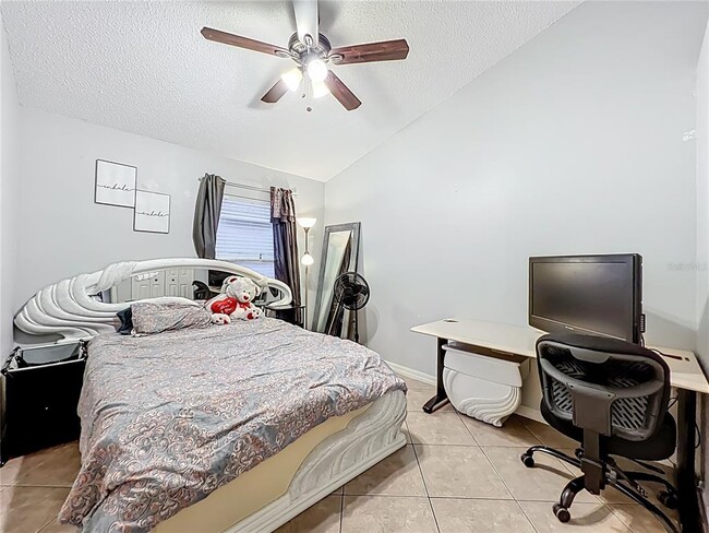 Building Photo - 14826 Lady Victoria Blvd