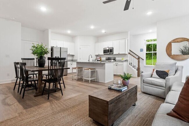 Building Photo - 3bd Marigold at Chapman Trace