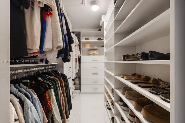 Building Photo - 3564 William Ave