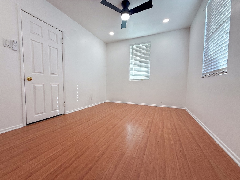 Building Photo - 6054 Colfax Ave