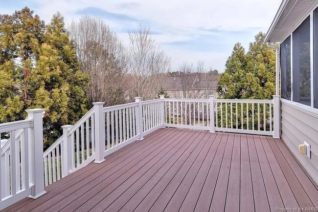 Building Photo - 3932 Powhatan Pkwy