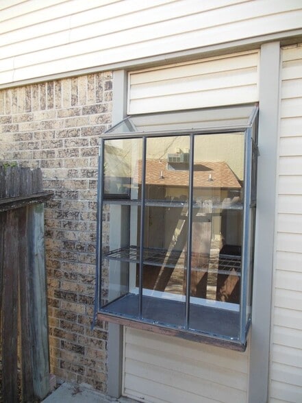 Building Photo - 4504 Chase Cir