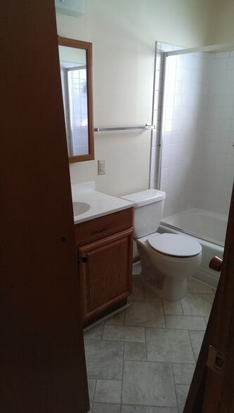 Building Photo - 4011 Quebec St