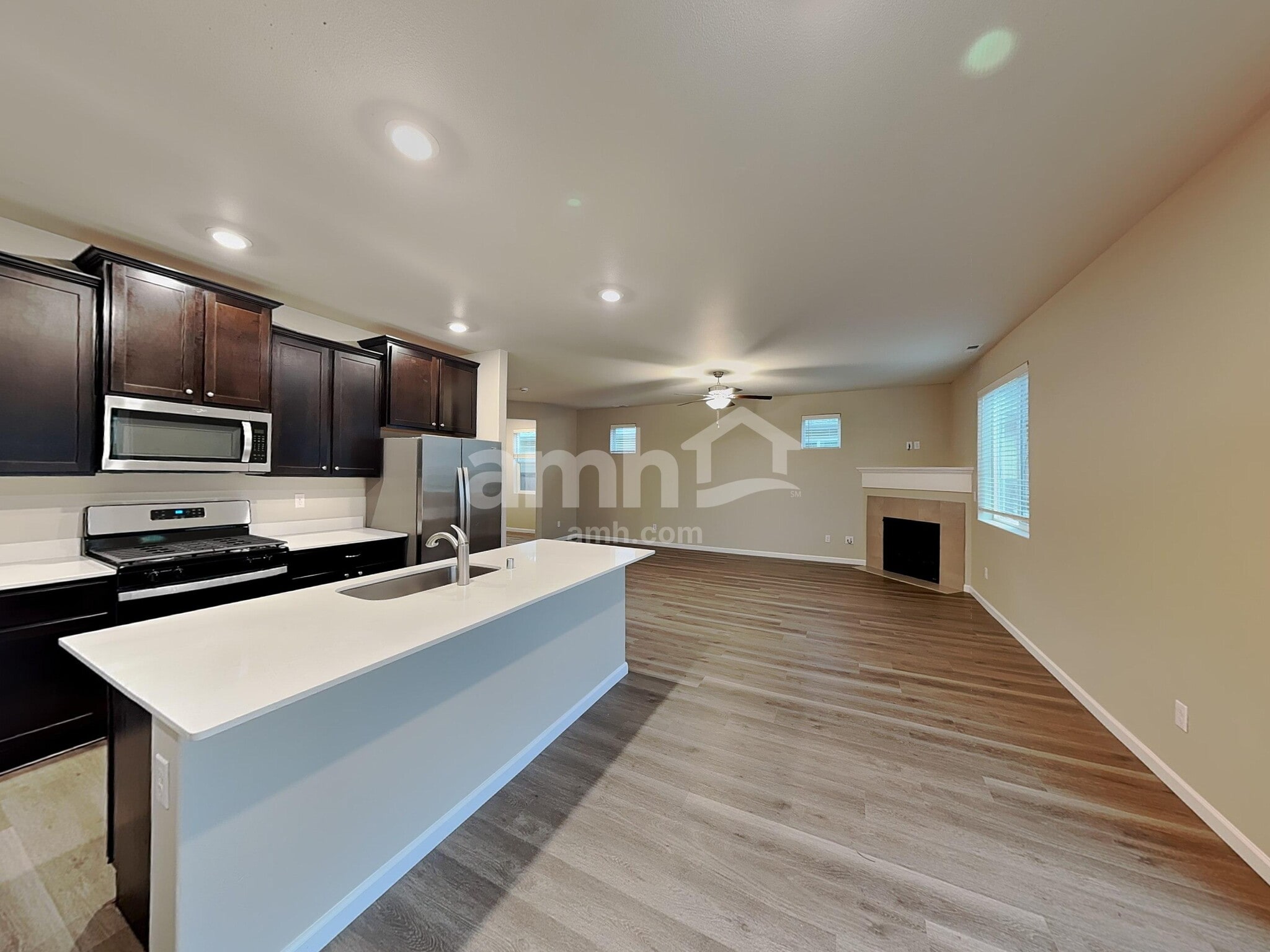 Building Photo - 5748 86th Dr NE