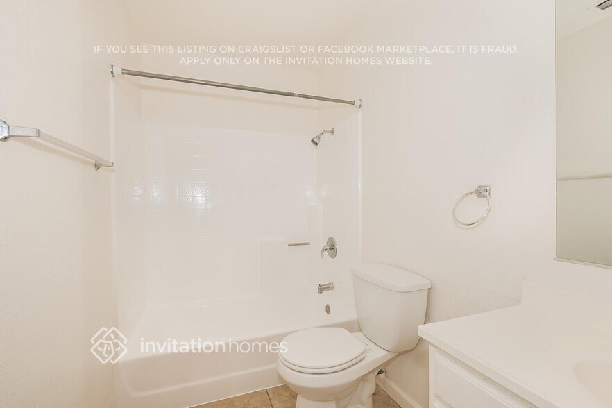 Building Photo - 7419 Skander Way