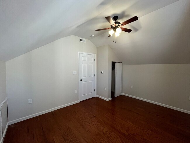 Building Photo - Excellent 4BD, 2.5BA Cary Home with Fenced...