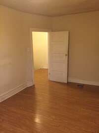 Building Photo - 5410 Florence Ave