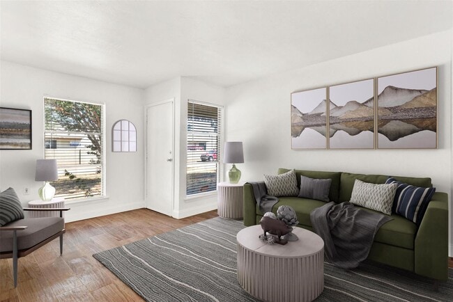 Building Photo - 9724 Windburn Dr