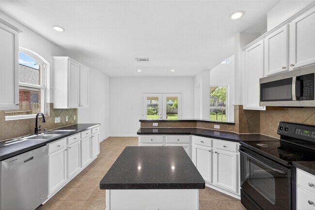 Building Photo - 3031 Reindeer Run