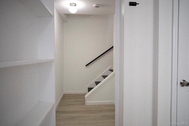 Building Photo - 95 Liberty St