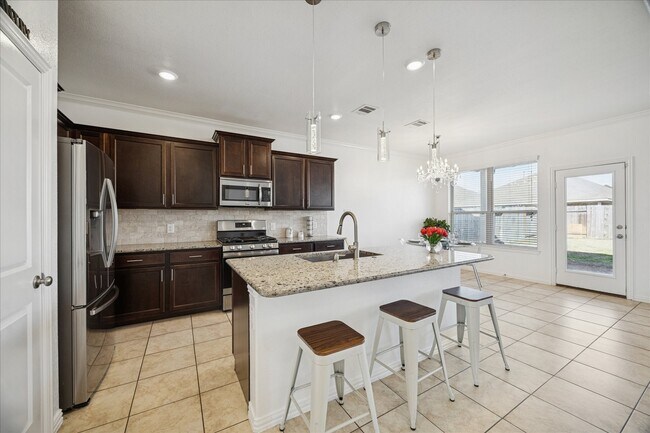 Building Photo - 2933 Fox Ledge Ct