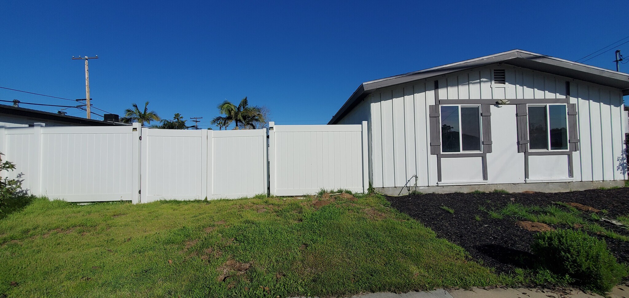 Building Photo - 3822 Conrad Ave