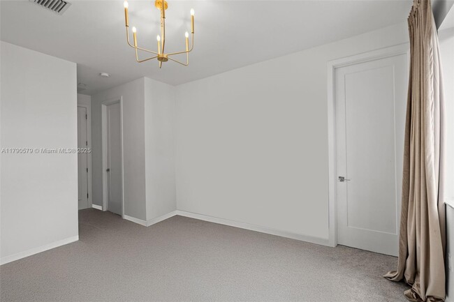 Building Photo - 4468 NW 80th Ave