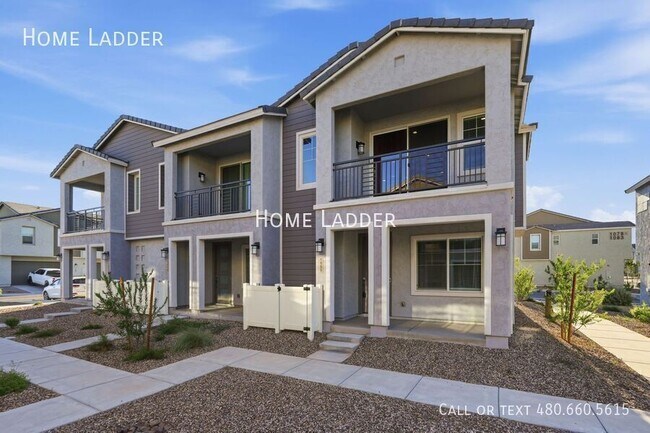 Building Photo - 8149 E Petunia Ave
