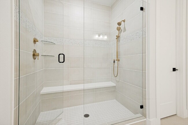 Building Photo - Brand New 4BD/4BA Townhome in Plano – Available Now!