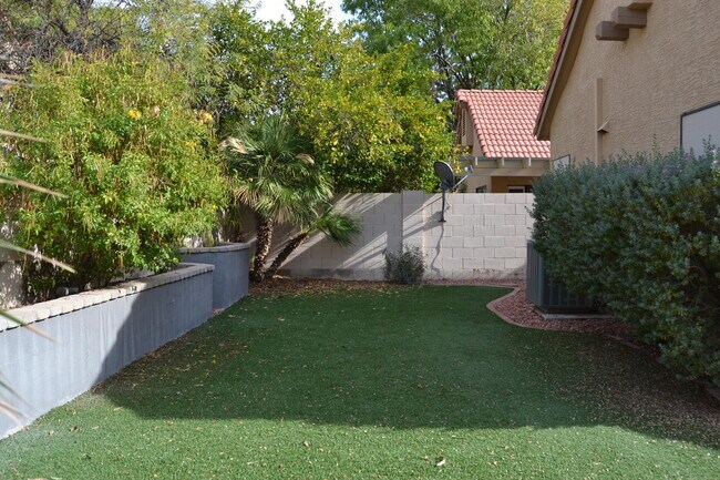 Building Photo - 4648 W Harrison St