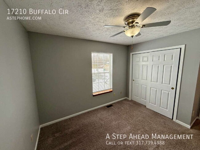 Building Photo - 17210 Buffalo Cir