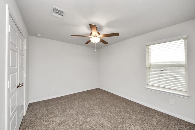 Building Photo - 4231 Reese Ravine Ln