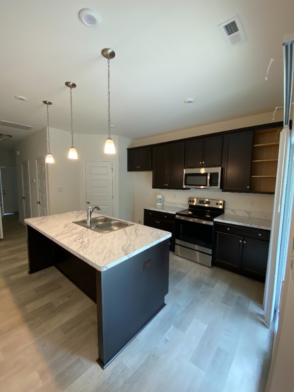 Building Photo - 7702 Leeds Castle Ln