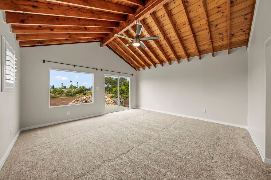 Building Photo - 6364 Osler St
