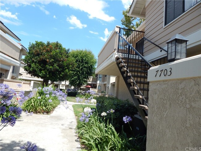 Building Photo - 7703 Riverdale Wy