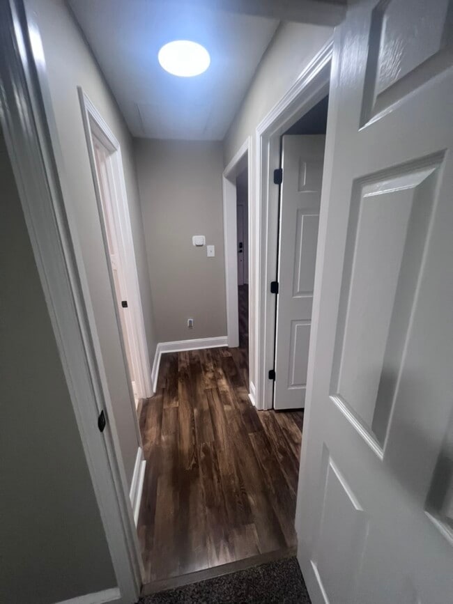 Building Photo - 4100 Pittsford Rd