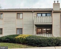 Building Photo - 905 Woodhollow Dr