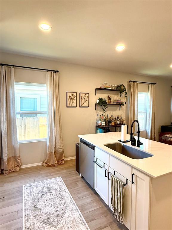 Building Photo - 5216 Lomasso Dr