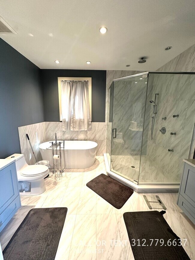 Building Photo - New construction 8 unit building. Come see...