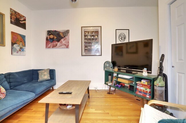 Building Photo - 397 Palisade Ave