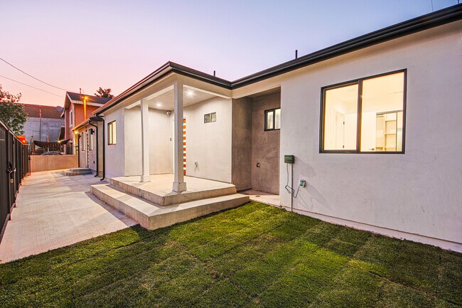 Building Photo - 4573 Triggs St