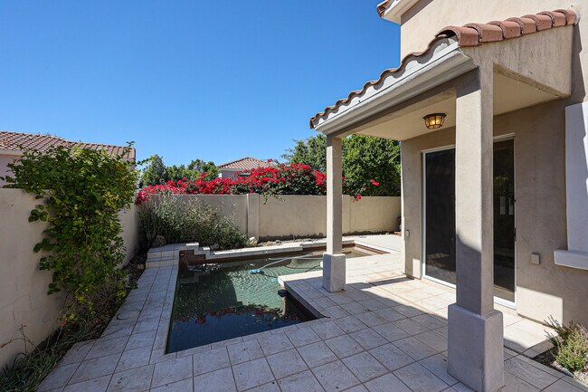 Building Photo - 337 W Mountain Sage Dr