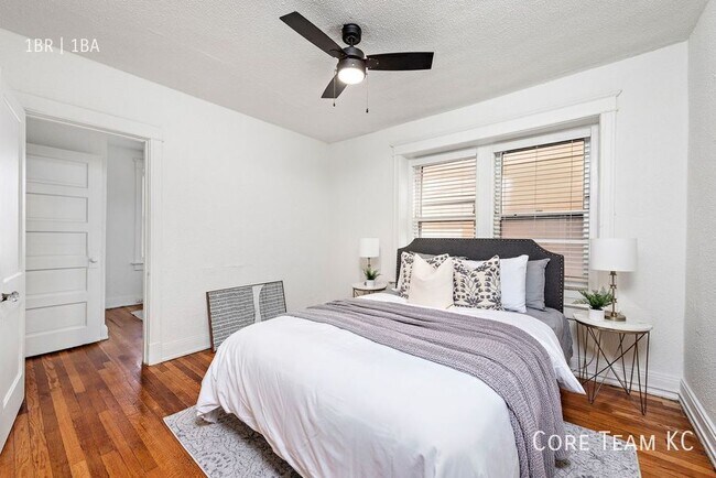 Building Photo - 1413 W 39th St