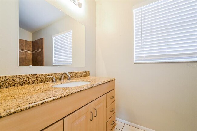 Building Photo - 4454 6th Ave E