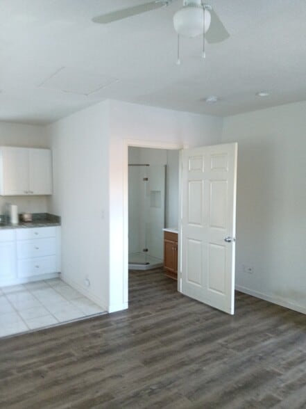 Building Photo - 13653 Cuesta del Sol