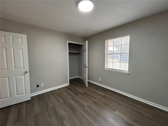 Building Photo - 5710 5th St