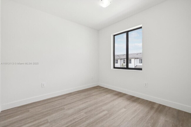 Building Photo - 18918 345th Ter