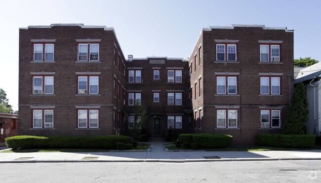 Building Photo - 266 Adelaide Ave