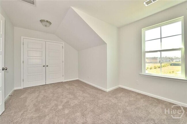 Building Photo - 293 McCrady Dr