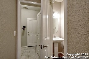 Building Photo - 4830 James Gaines
