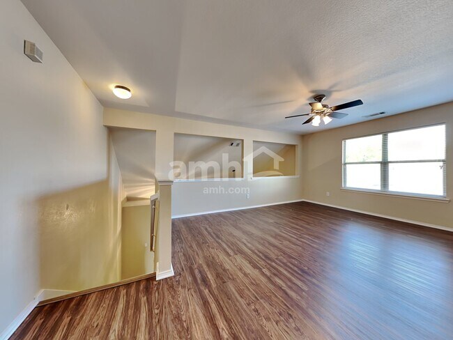 Building Photo - 2847 Park Springs Drive