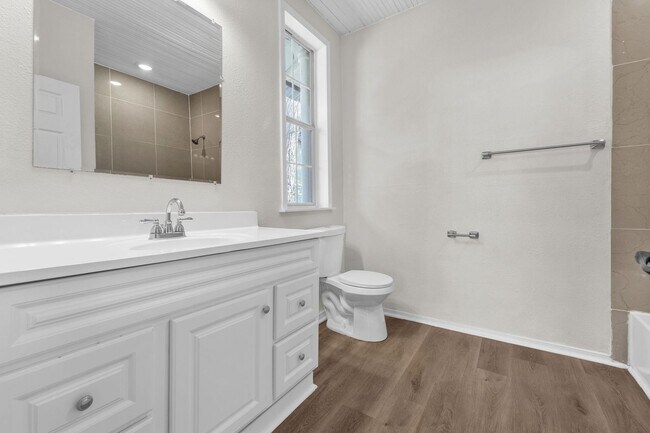 Building Photo - All Units Are Available With Brandnew Full Appliance Package