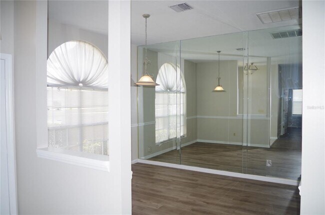 Building Photo - 4207 Elba Pl