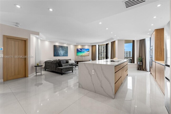 Building Photo - 20191 E Country Club Dr