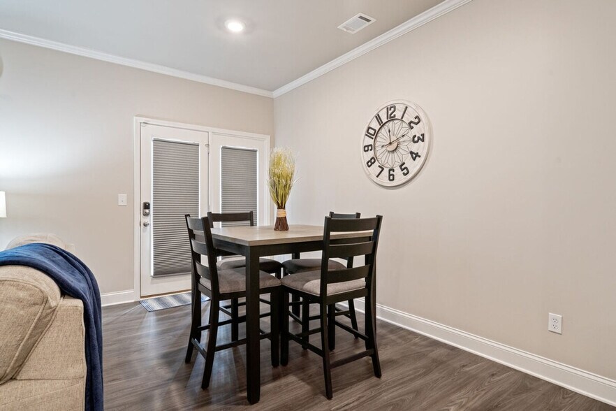 Building Photo - 2029 Pinnacle Walk