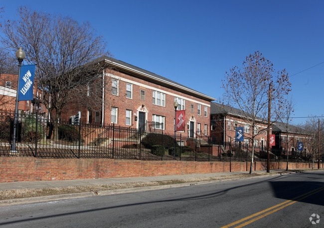 Building Photo - Oxon Run View Apartments